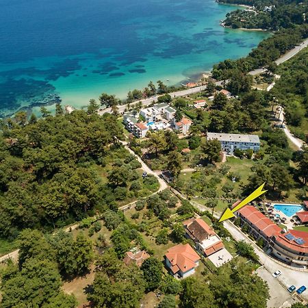 Green And Blue Villa Glykadi Exterior foto